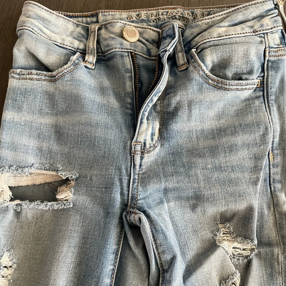 Factory distressed skinny jeans - Picture 2 of 7